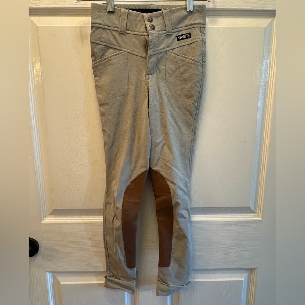 Kerrits Tan Riding Jods. Extended knee patches. Girls size M.